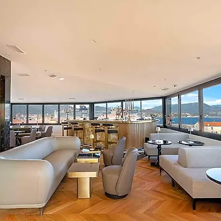 San Carlu 4*