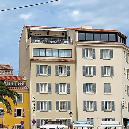 Ξενοδοχείο San Carlu